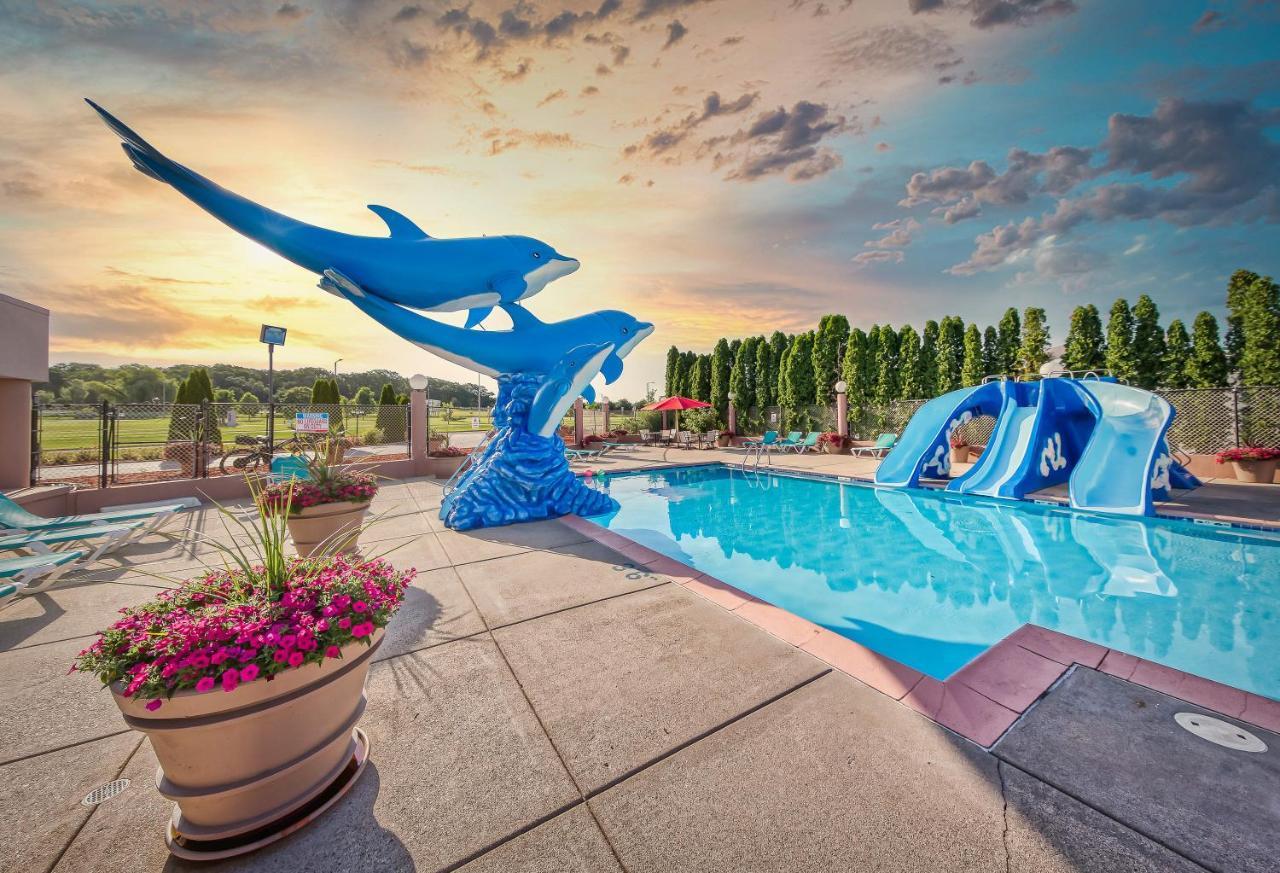 Hotel Grand Marquis Waterpark & Lake Delton