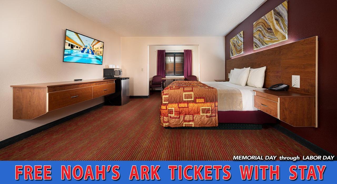 Hotel Grand Marquis Waterpark & Wisconsin Dells